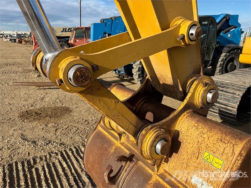 CAT 320GC Tracked Excavator Raupenbagger