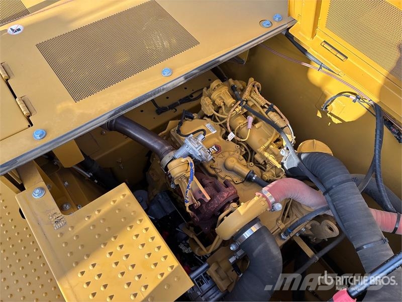 CAT 320GC Tracked Excavator Raupenbagger