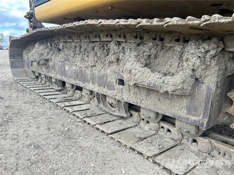 CAT 323F L Tracked Excavator Escavatori cingolati