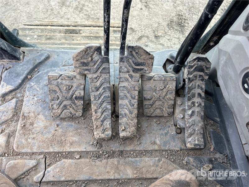CAT 323F L Tracked Excavator Escavatori cingolati