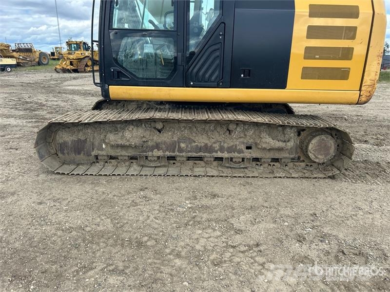 CAT 323F L Tracked Excavator Escavatori cingolati