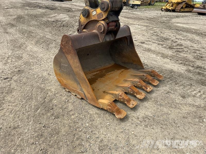 CAT 323F L Tracked Excavator Escavatori cingolati