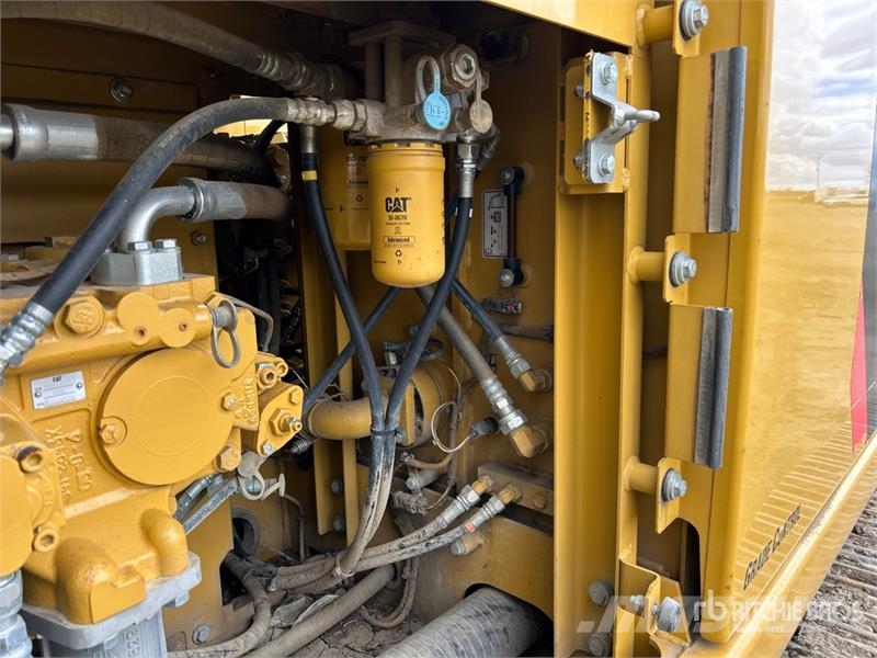 CAT 323F L Tracked Excavator Escavatori cingolati