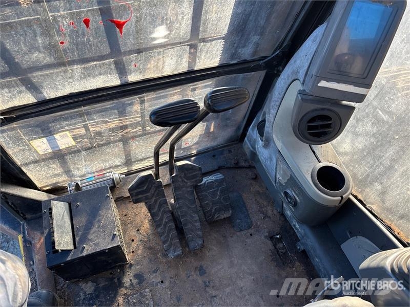 CAT 328DL CR Tracked Excavator Raupenbagger