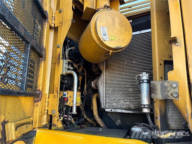 CAT 328DL CR Tracked Excavator Raupenbagger