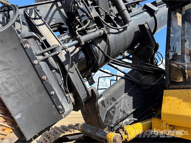 CAT 330B Delimber Лісозаготівельна техніка - Інші