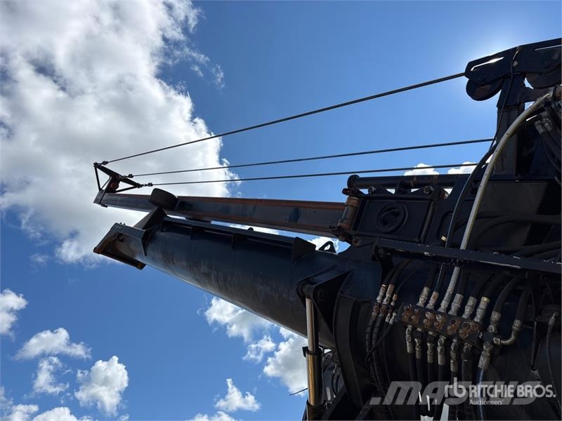 CAT 330B Delimber Лісозаготівельна техніка - Інші