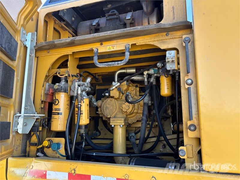 CAT 336E L Tracked Excavator Escavadeiras de esteiras