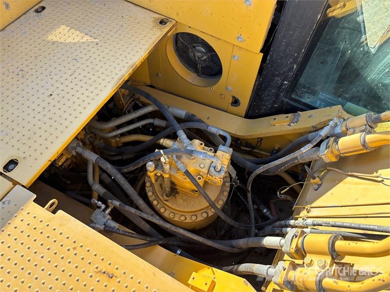 CAT 336E L Tracked Excavator Escavadeiras de esteiras