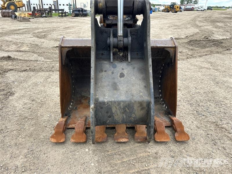 CAT 336E Tracked Excavator Escavatori cingolati