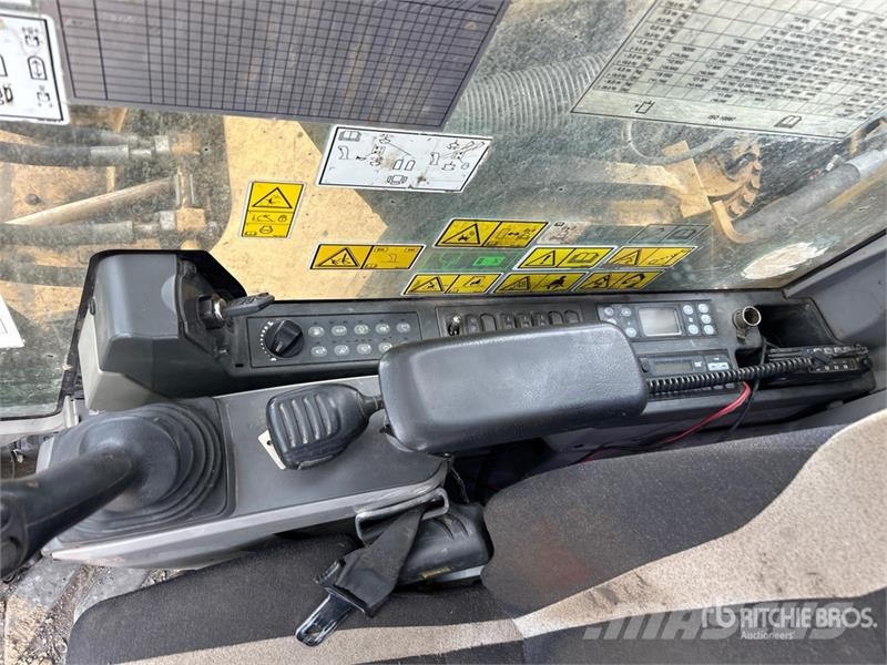 CAT 336E Tracked Excavator Escavatori cingolati