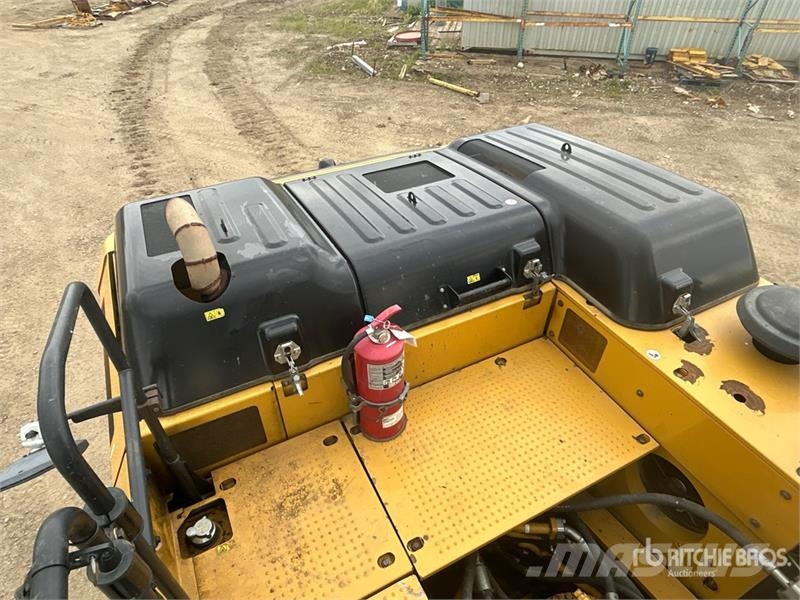 CAT 336E Tracked Excavator Escavatori cingolati