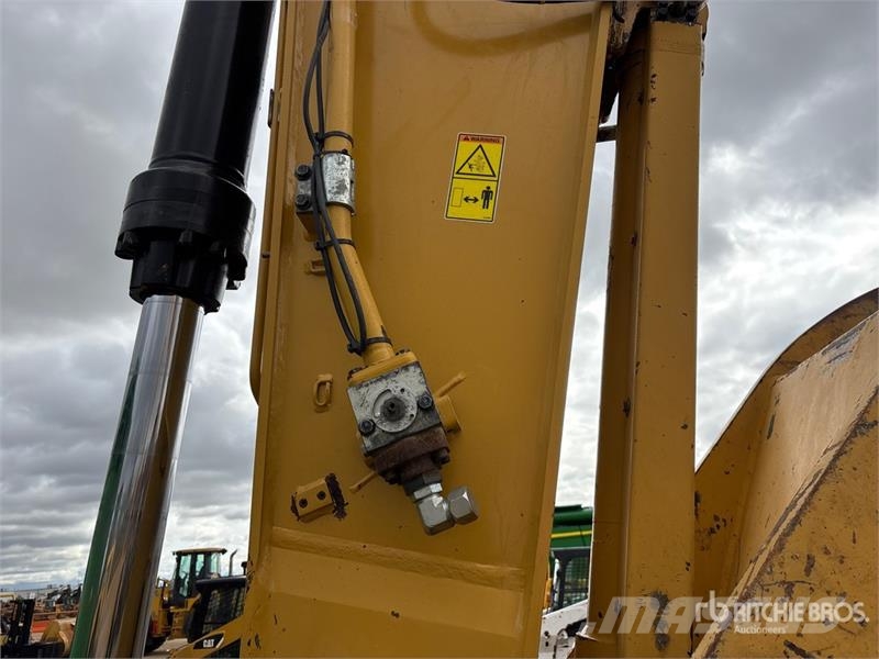 CAT 336FL Tracked Excavator Lánctalpas kotrók