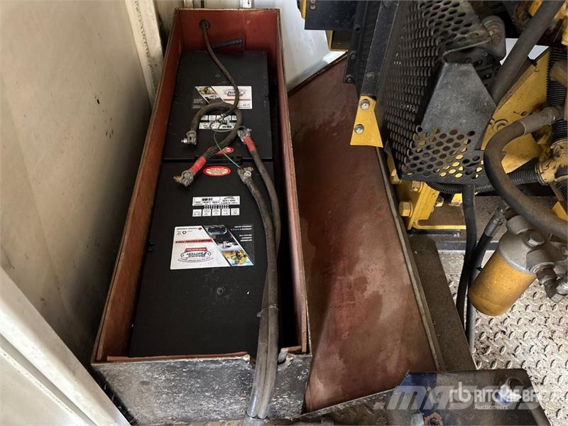CAT 3406 320 kW Containerized Generator Set Dyzeliniai generatoriai