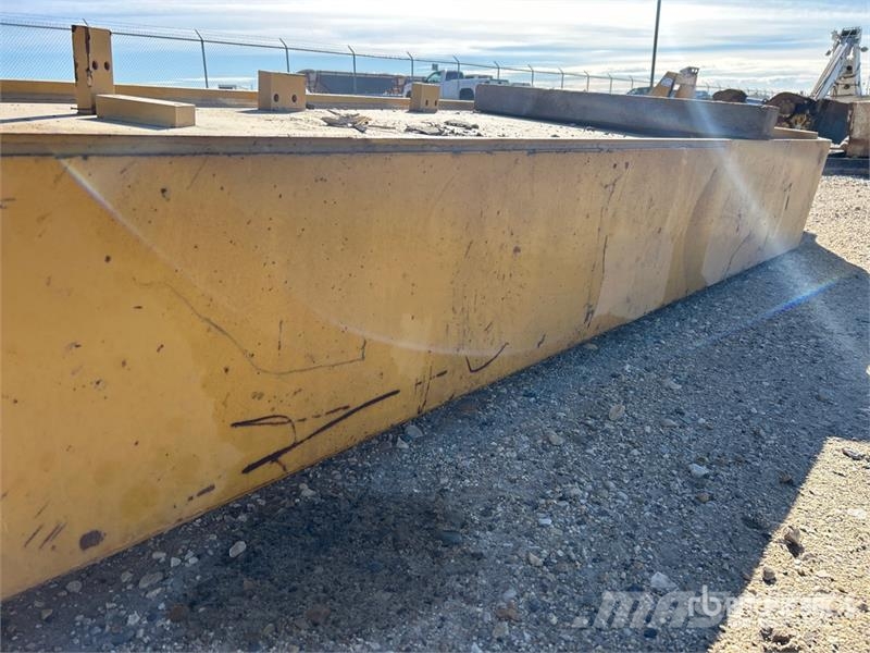 CAT 345C 11 ft Excavator Stick Andre komponenter