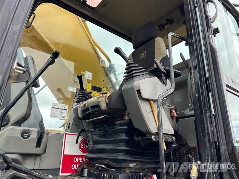 CAT 349FL Tracked Excavator Raupenbagger