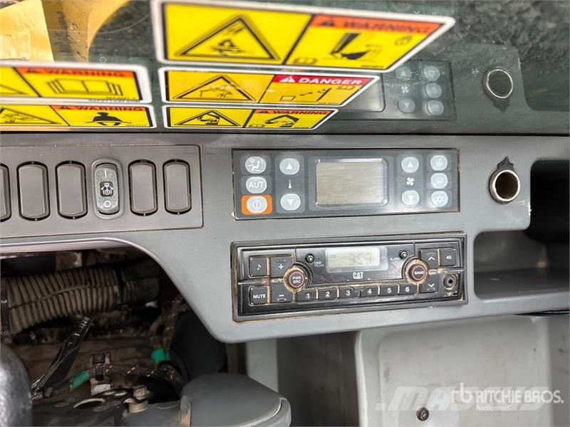 CAT 349FL Tracked Excavator Raupenbagger