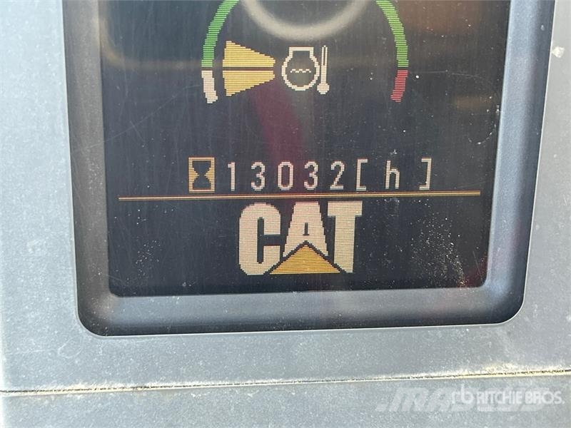 CAT 365C/L VG Tracked Excavator Roomikekskavaatorid