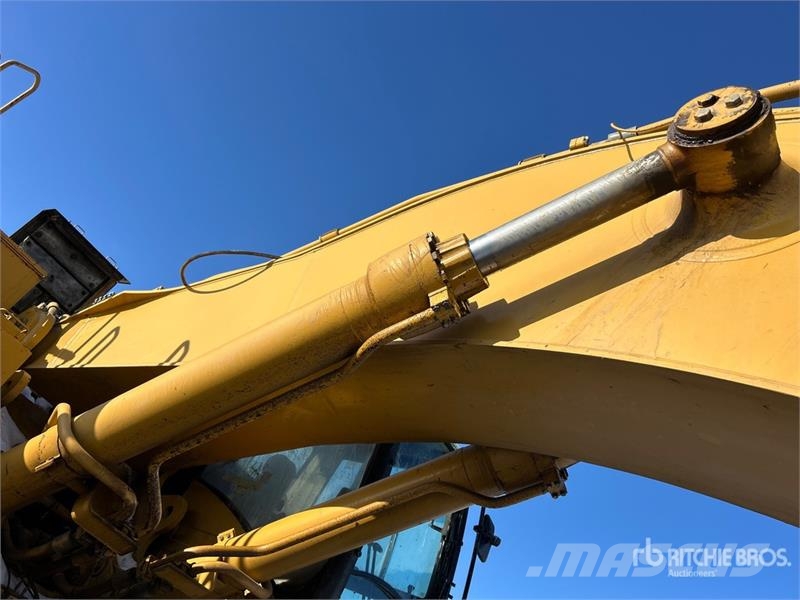 CAT 365C/L VG Tracked Excavator Roomikekskavaatorid