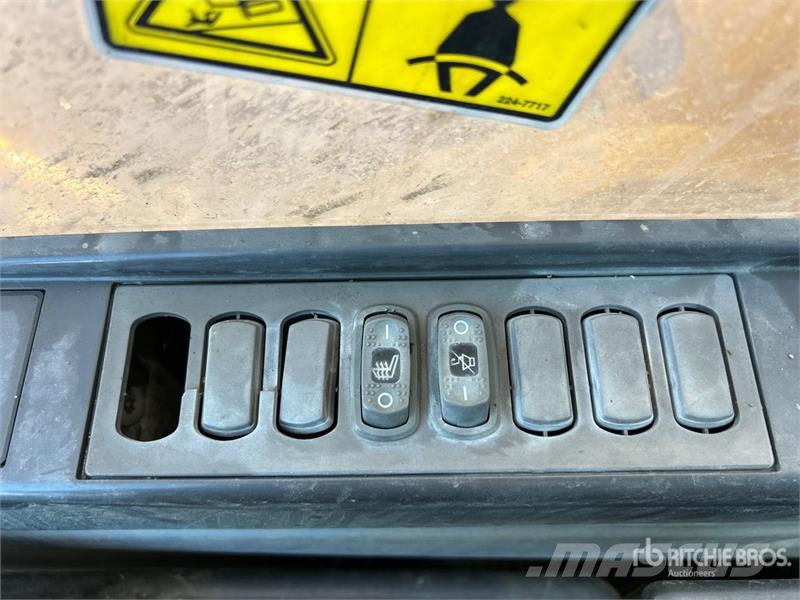 CAT 365C/L VG Tracked Excavator Roomikekskavaatorid