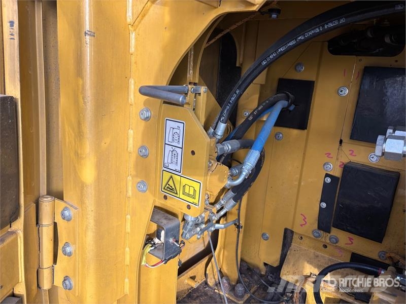 CAT 390FL VG Tracked Excavator Beltegraver