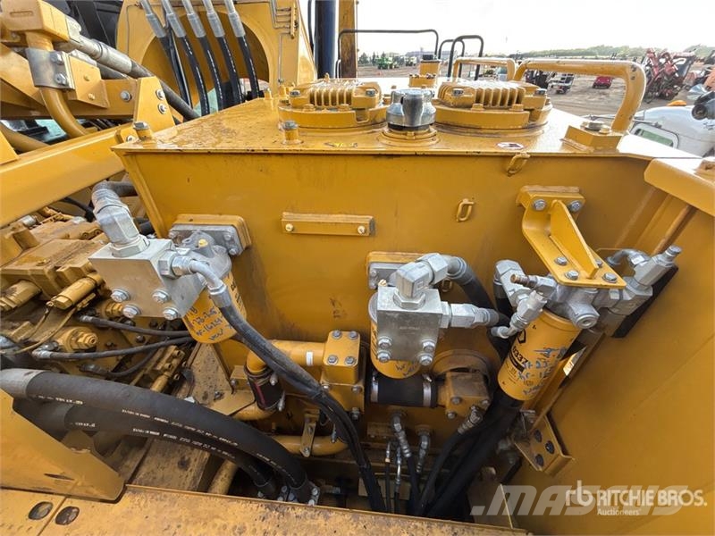 CAT 390FL VG Tracked Excavator Beltegraver