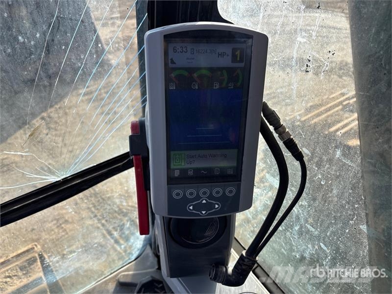 CAT 390FL VG Tracked Excavator Beltegraver