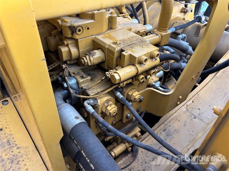 CAT 390FL VG Tracked Excavator Beltegraver