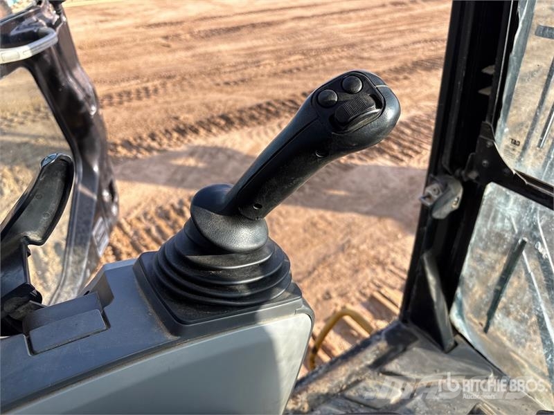 CAT 390FL VG Tracked Excavator Beltegraver