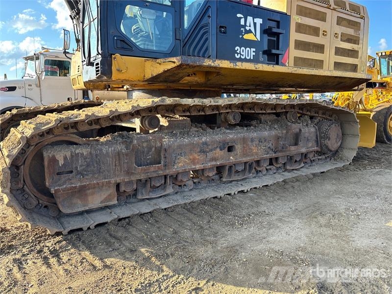 CAT 390FL VG Tracked Excavator Beltegraver
