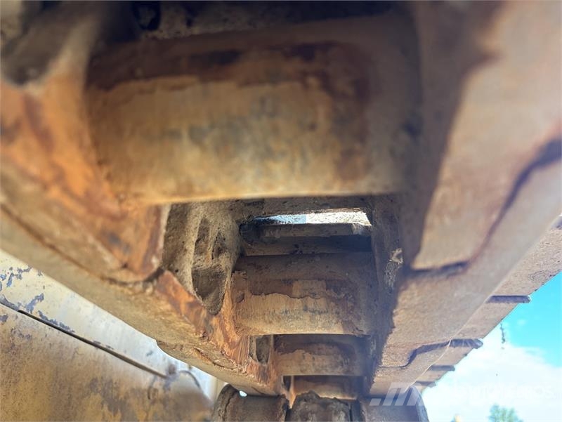 CAT 40 Crawler Dozer Kāpurķēžu buldozeri