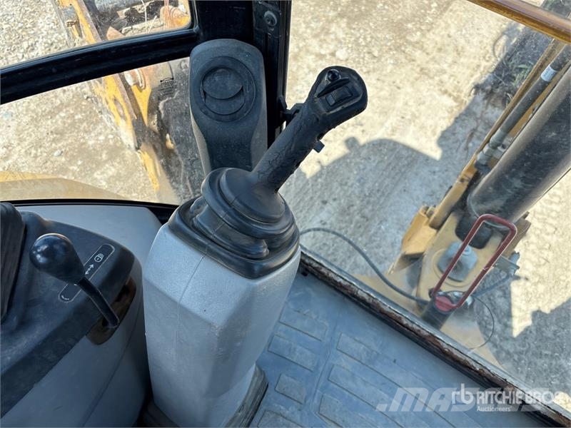 CAT 420FIT 4x4 Backhoe Loader Ekskavaatorlaadurid