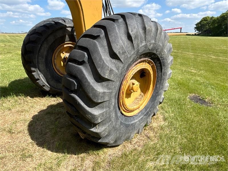 CAT 463 Földnyesők (szkréperek)