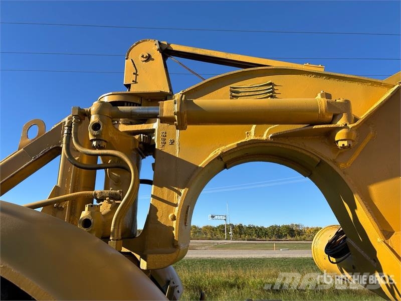 CAT 470 Motor Scraper Скрепери