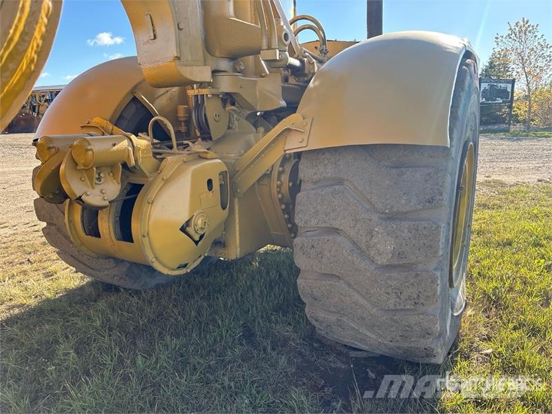 CAT 470 Motor Scraper Скрепери