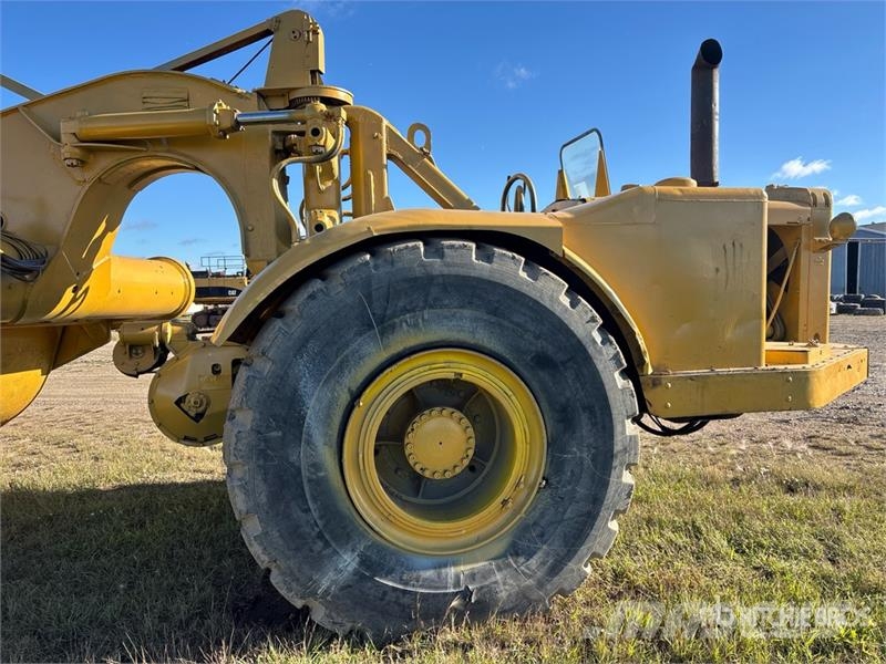 CAT 470 Motor Scraper Скрепери