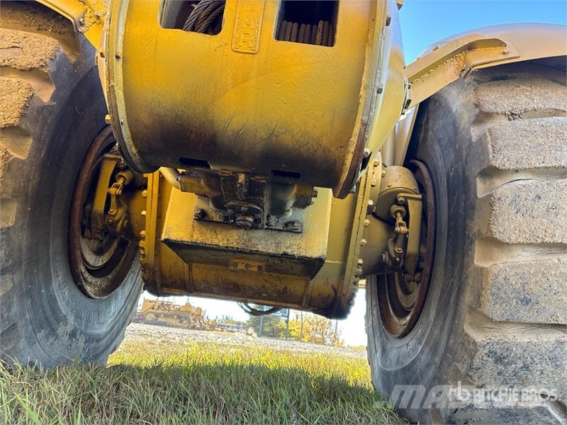CAT 470 Motor Scraper Скрепери