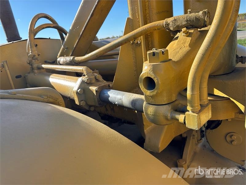 CAT 470 Motor Scraper Скрепери