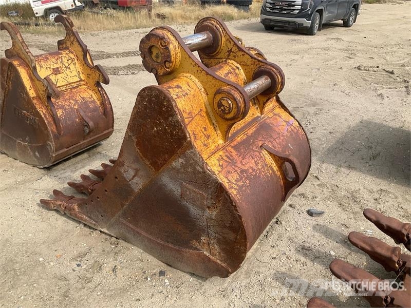 CAT 48 in 1.83 cyd Digging Pin-On Excavator Bucket - F Κουβάδες