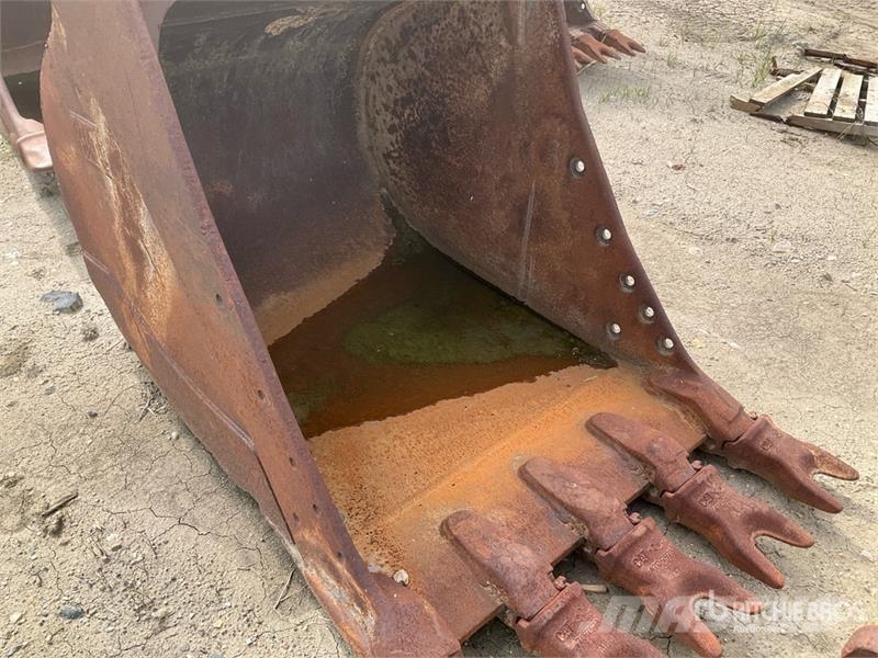 CAT 48 in 1.83 cyd Digging Pin-On Excavator Bucket - F Κουβάδες