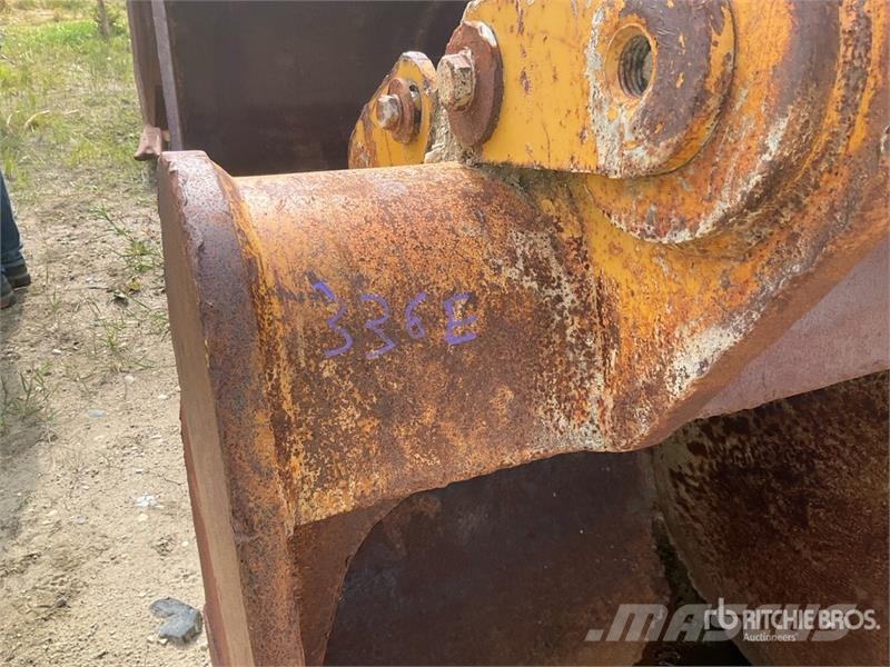 CAT 48 in 1.83 cyd Digging Pin-On Excavator Bucket - F Κουβάδες