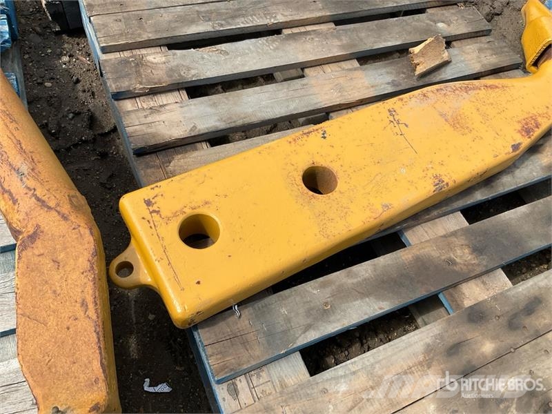 CAT 54 in Ripper Shank - Fits Cat D7 (Unused) Autres accessoires