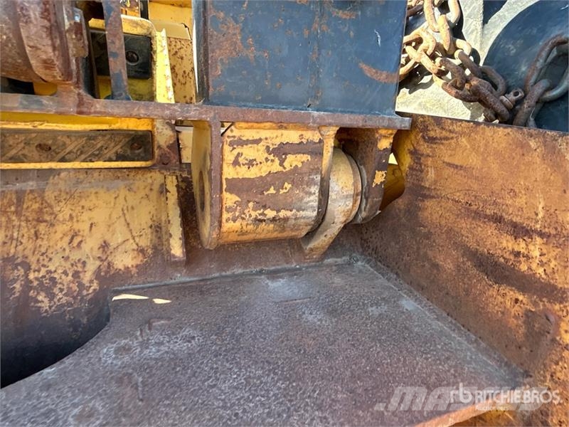 CAT 545 4x4 Skidder Трелевочные трактора