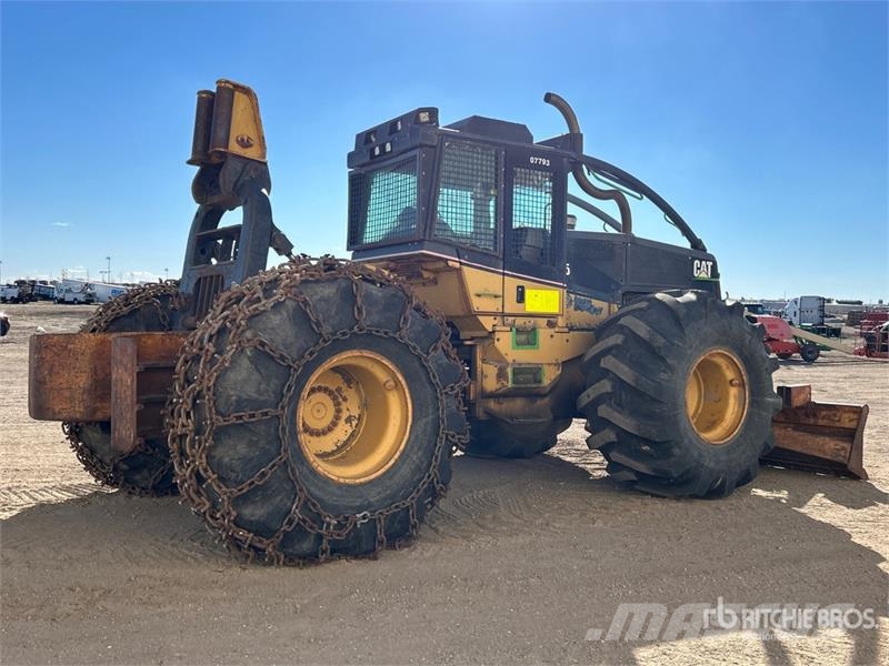 CAT 545 4x4 Skidder Трелевочные трактора