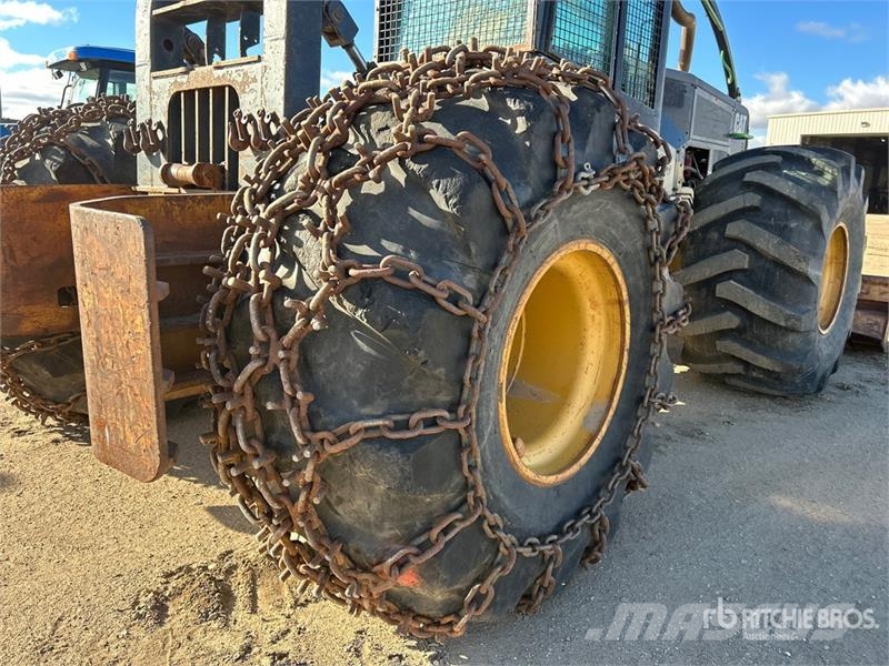 CAT 545 4x4 Skidder Трелевочные трактора