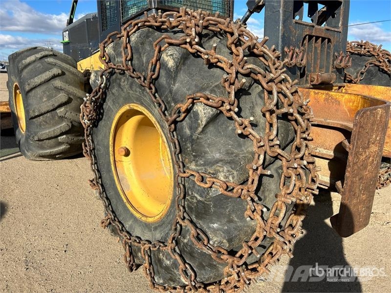 CAT 545 4x4 Skidder Трелевочные трактора