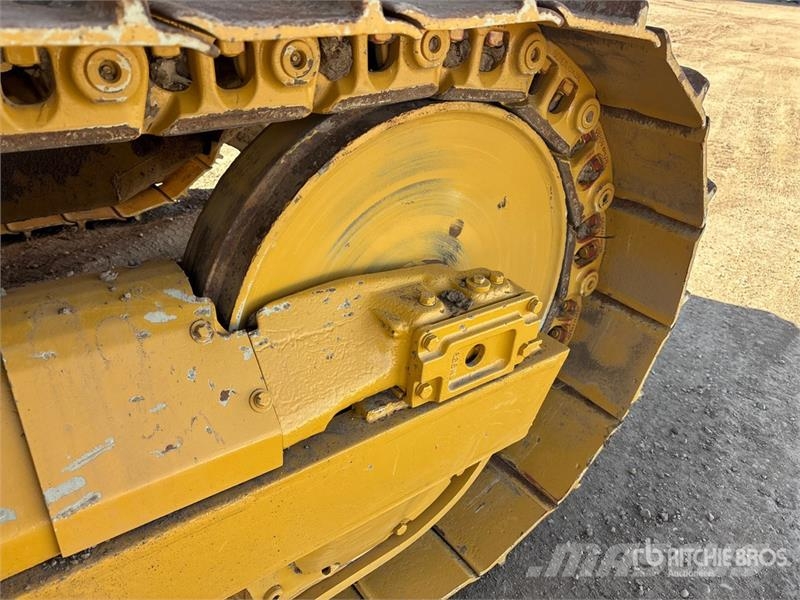 CAT 561D رافعات مد أنابيب