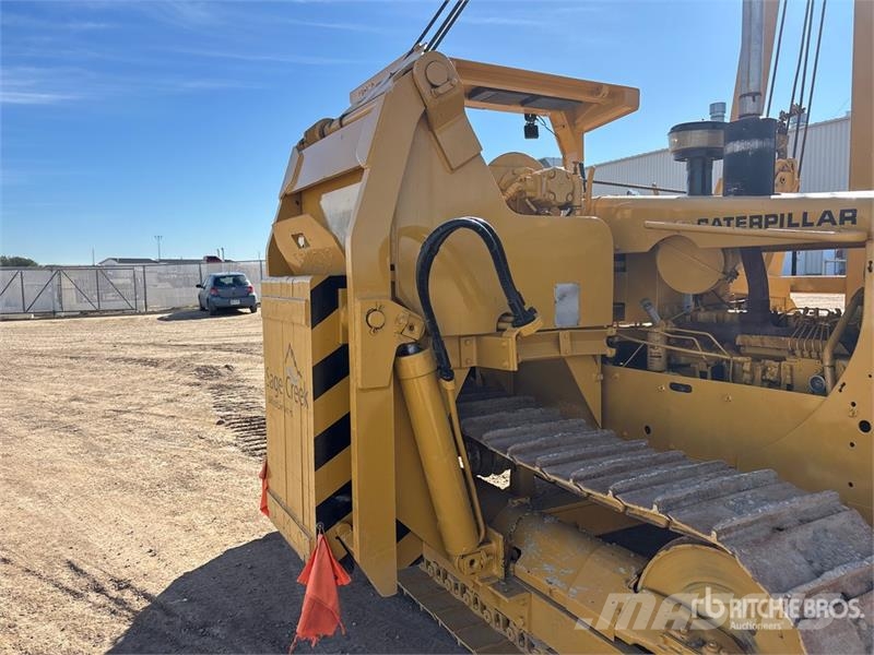 CAT 561D رافعات مد أنابيب