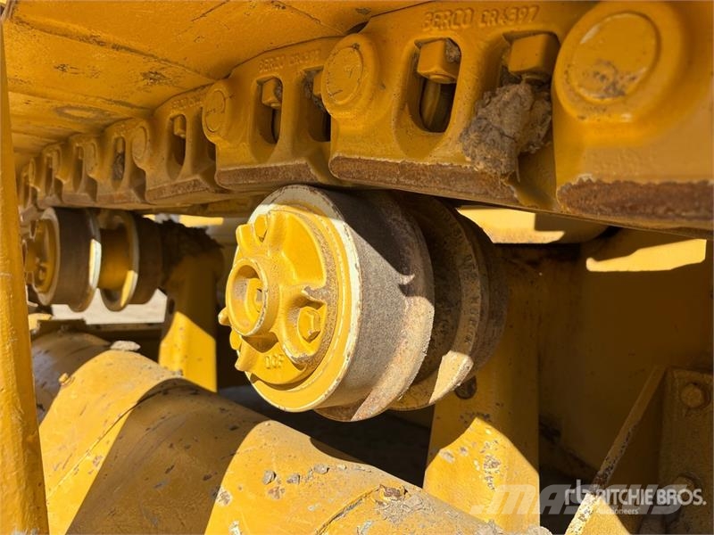 CAT 561D رافعات مد أنابيب