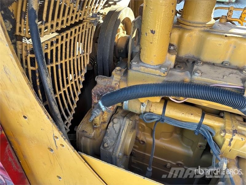 CAT 561D Torupaigaldajad